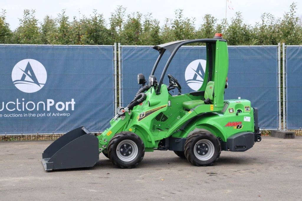 Articulated Loader Avant E6 Electricity 12hp 2023 New