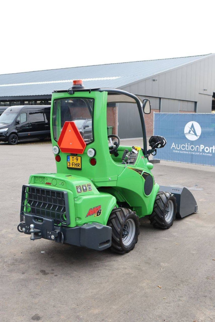 Articulated Loader Avant E6 Electricity 12hp 2023 New