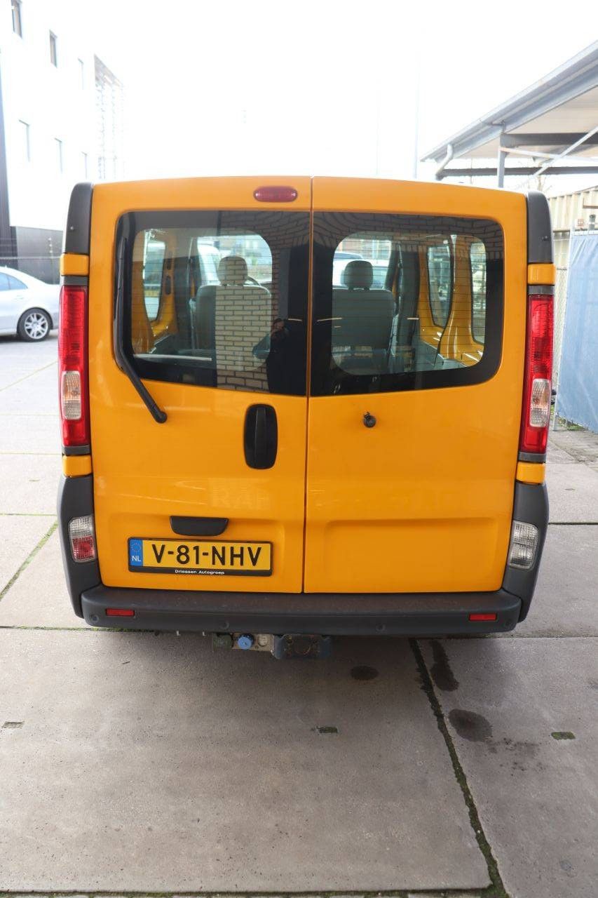 Opel Vivaro Diesel 2011 Transporter