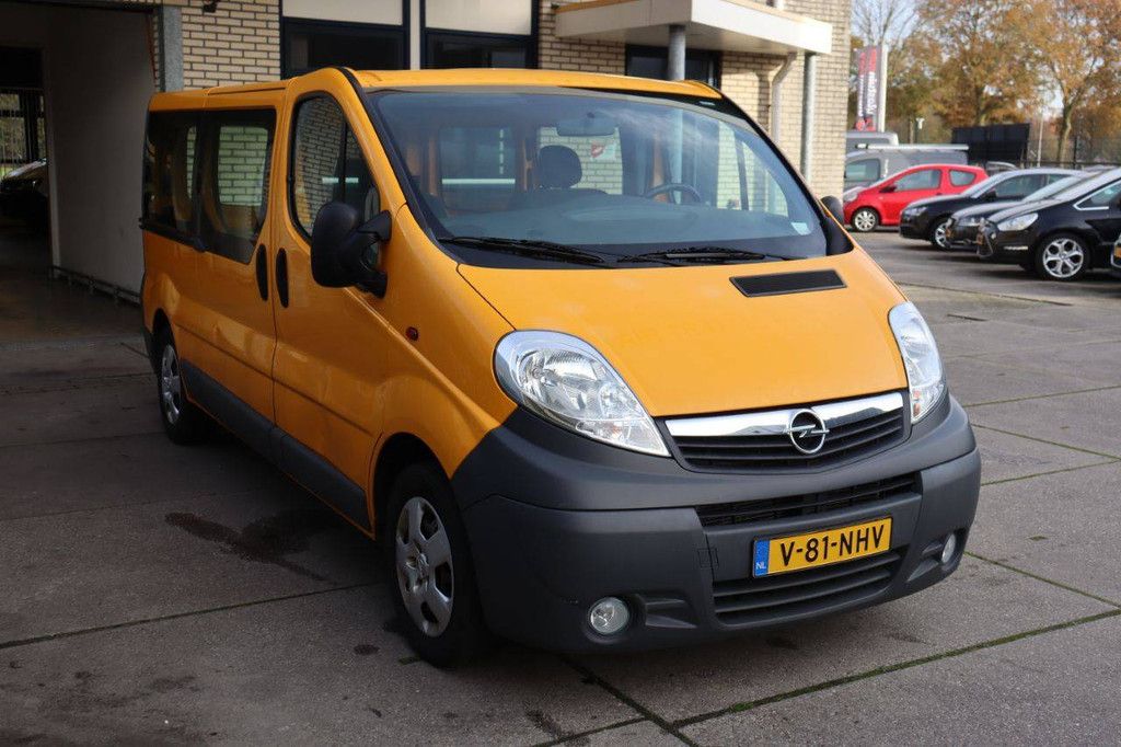Opel Vivaro Diesel 2011 Transporter