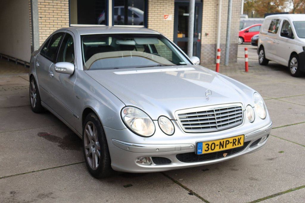 Mercedes-Benz E 200 CDI Diesel 123hp 2004 (Margin)