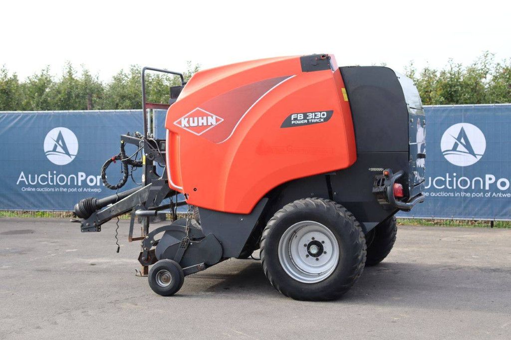 Rundballenpresse Kuhn FB 3130 2017