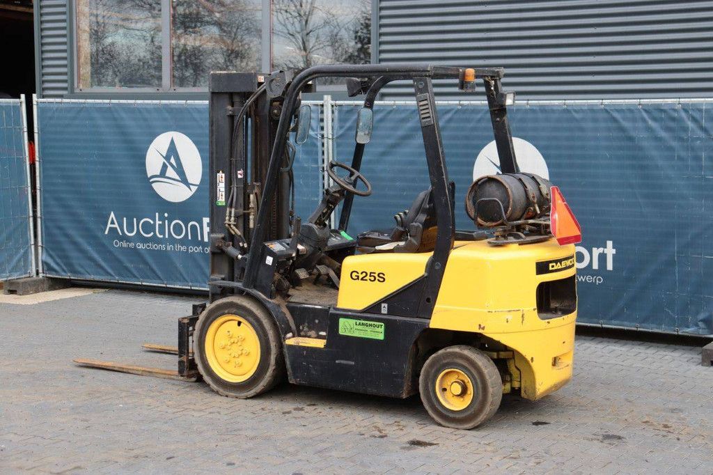 Forklift Daewoo G25P-3 LPG 2500kg 4.73m 2007