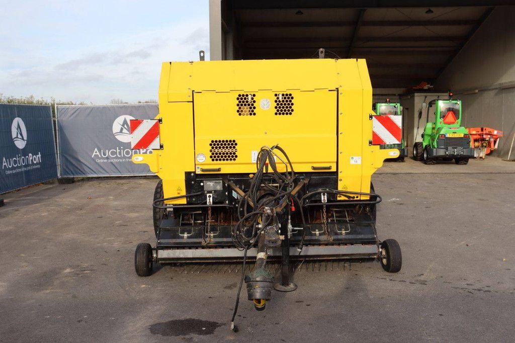 Round Baler New Holland BR6090 2019