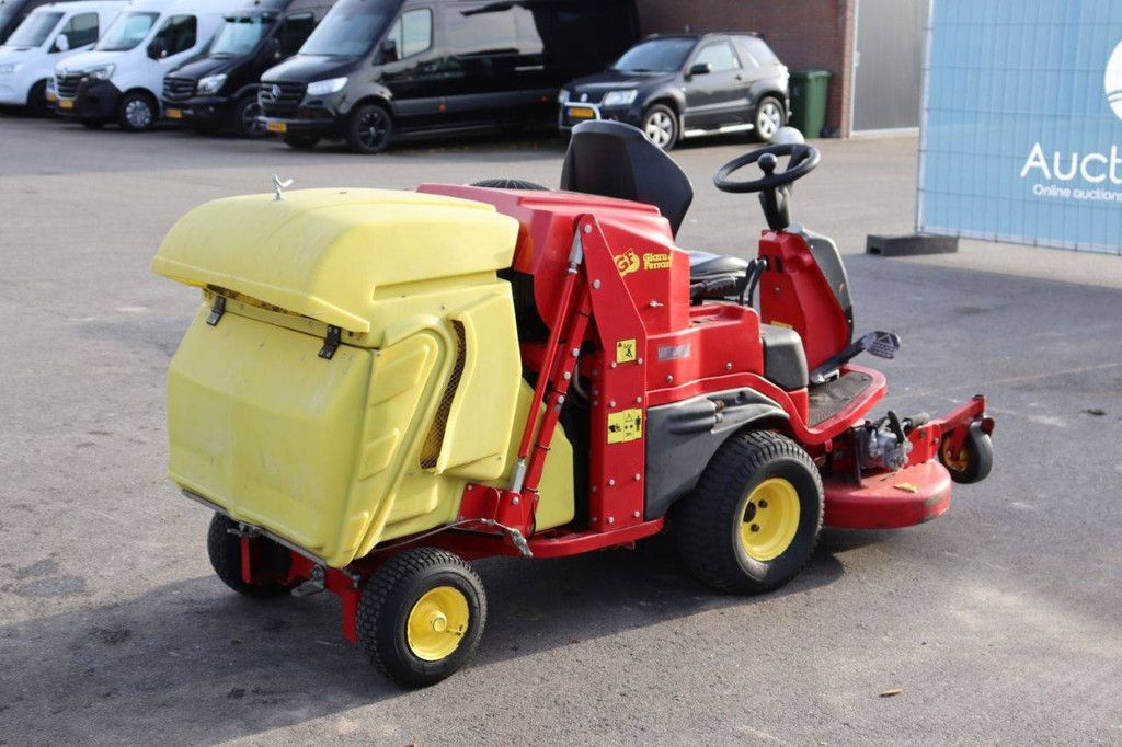 Gianni Ferrari GTS200 Benzin-Aufsitzmäher 20 PS