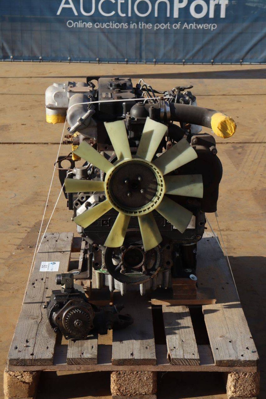 Engine Perkins 1104D A4.2 Diesel