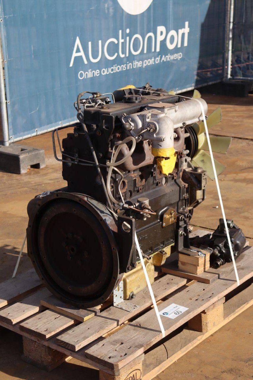 Engine Perkins 1104D A4.2 Diesel