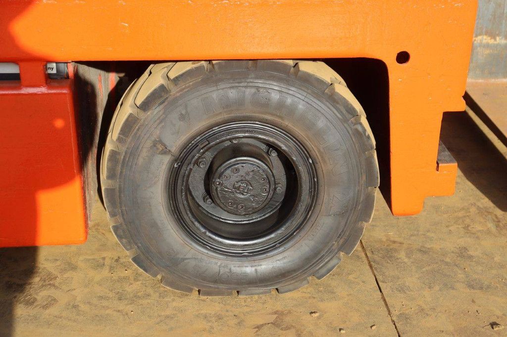 Sideloader BP HT5EL Electric 5000kg 6m 2000