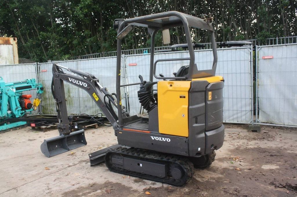 Mini excavator Volvo EC15E Diesel 12kW 2019