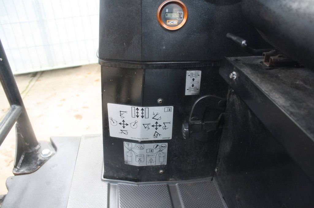 Mini excavator JCB 19C-1E Electric 2019