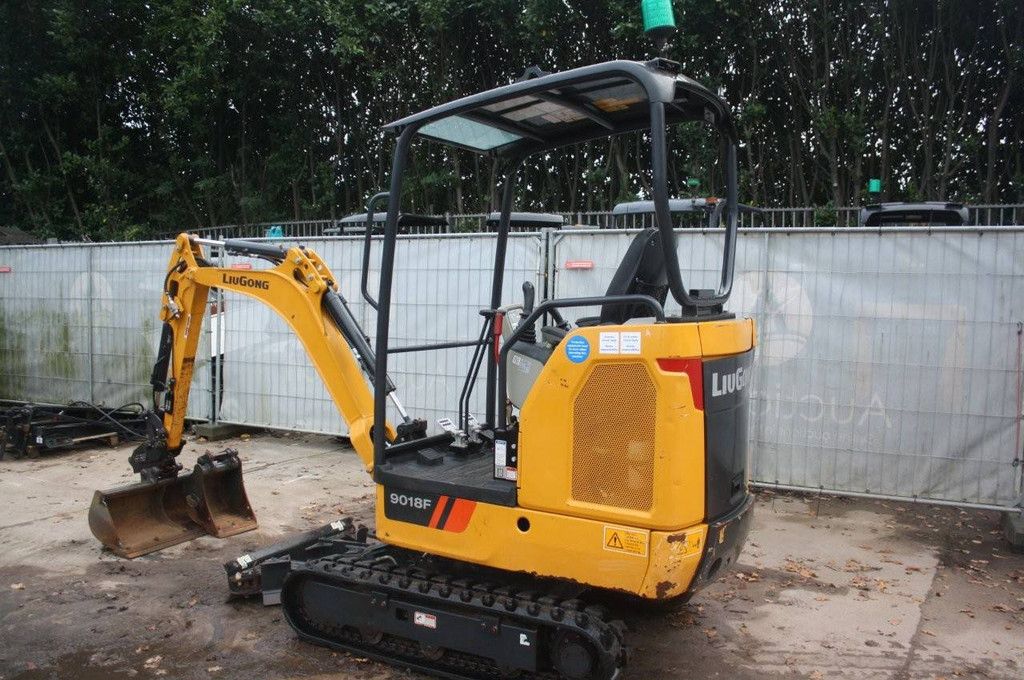 Mini excavator LiuGong 9018F Diesel 13.4kW 2022