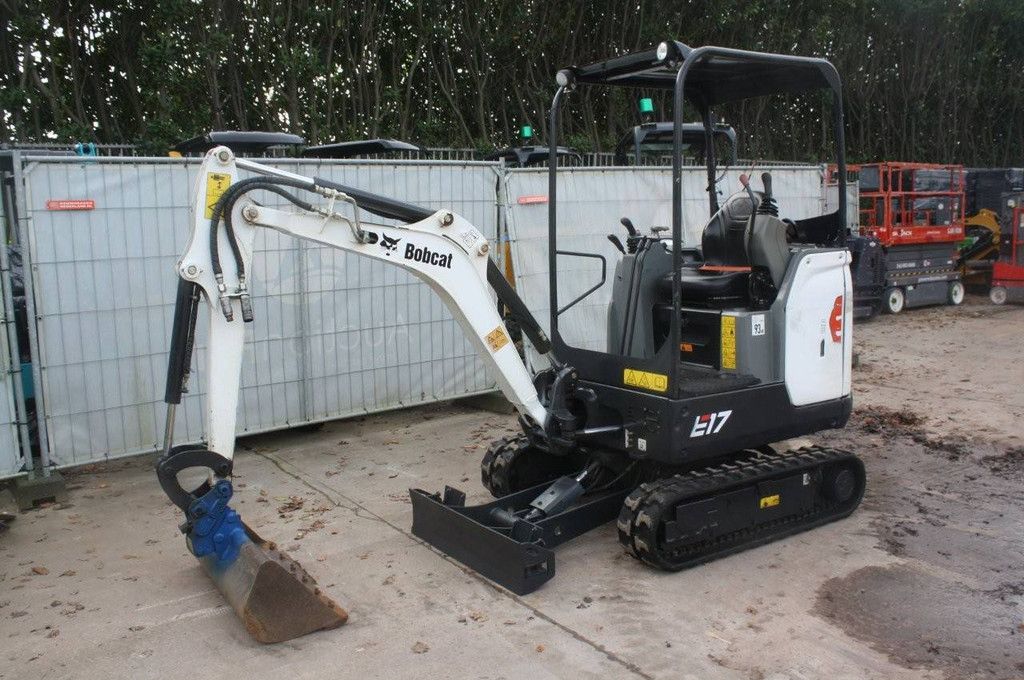 Mini excavator Bobcat E17 Diesel 10kW 2021