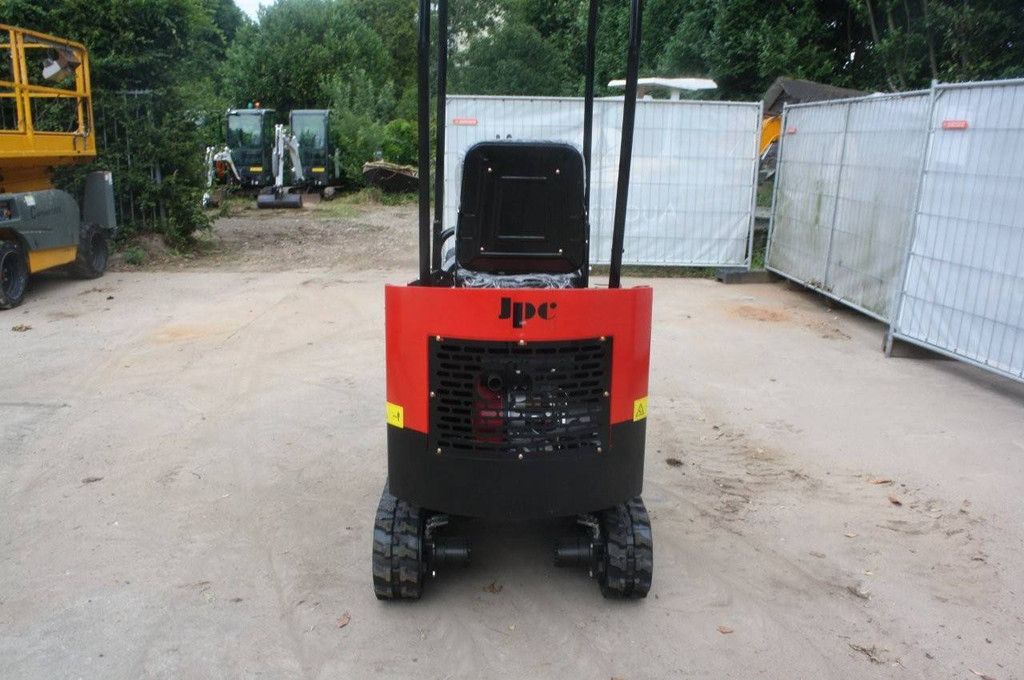 Mini excavator JPC HT12 Diesel 12 hp 2025 New DEMO
