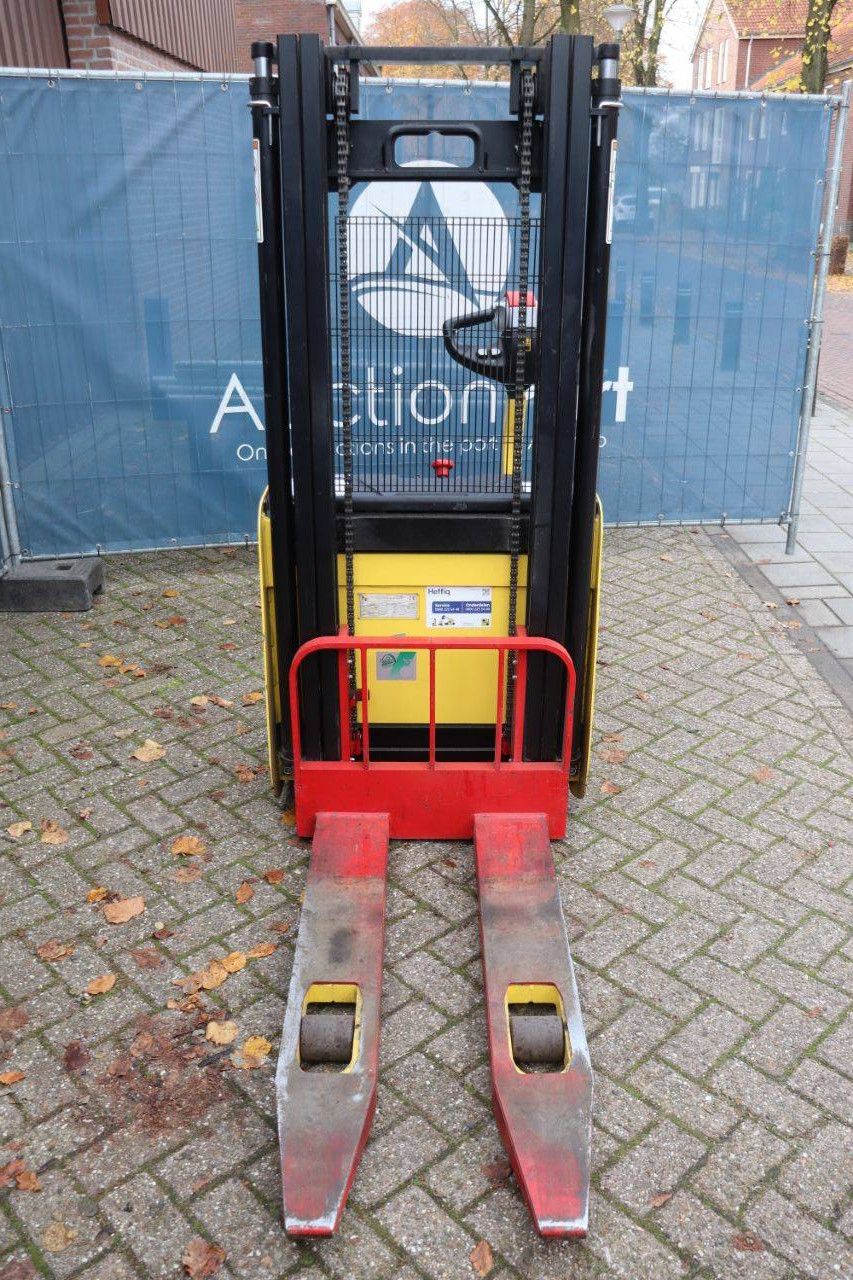 Hyster S1.0 AC Electric Stacker 1000kg 2.8m 2014