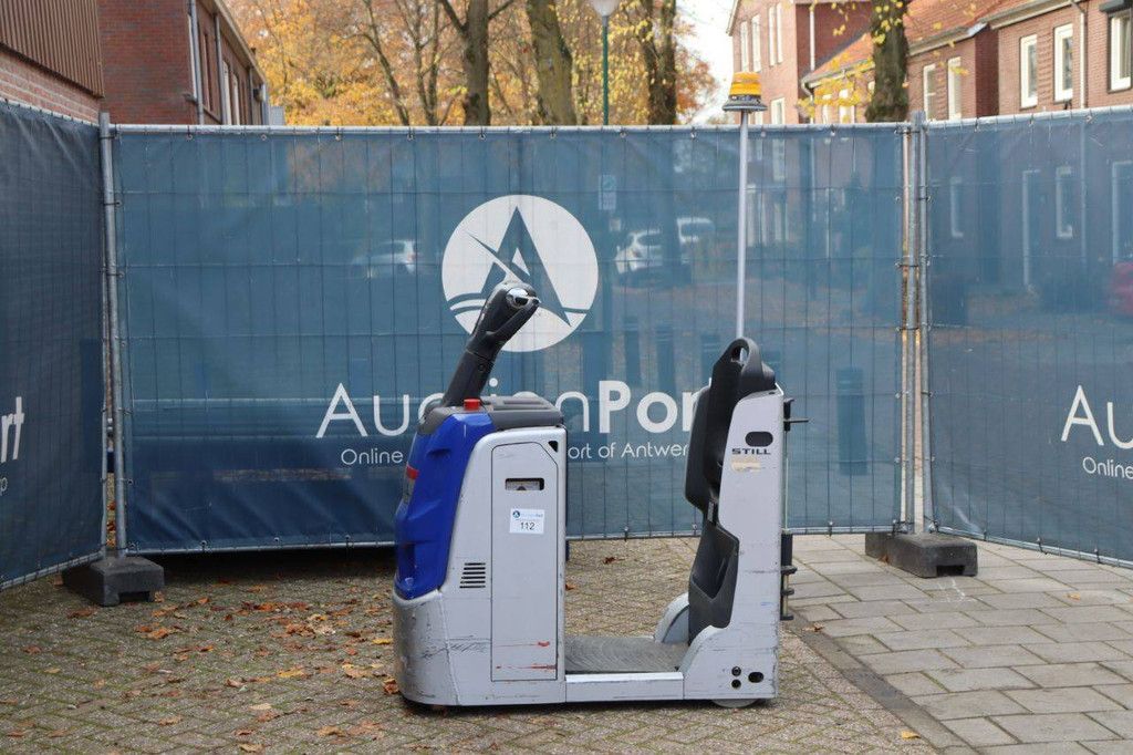 Still LTX 20 Electric Tractor