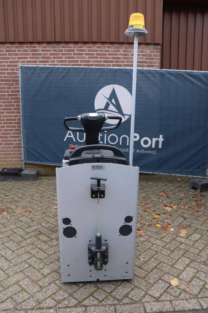 Still LTX 20 Electric Tractor