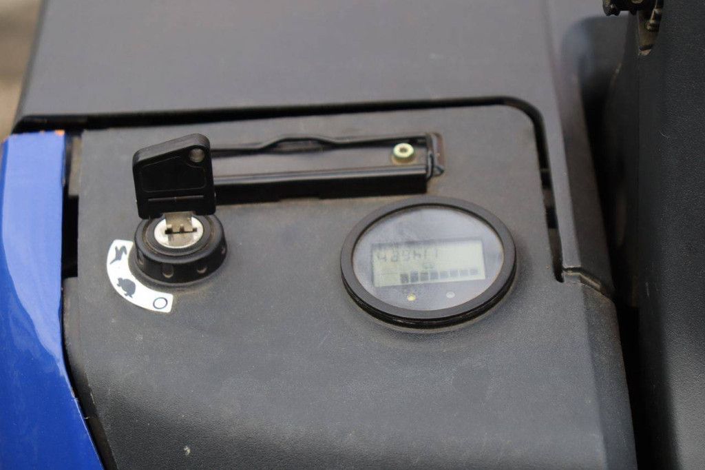 Still LTX 20 Electric Tractor