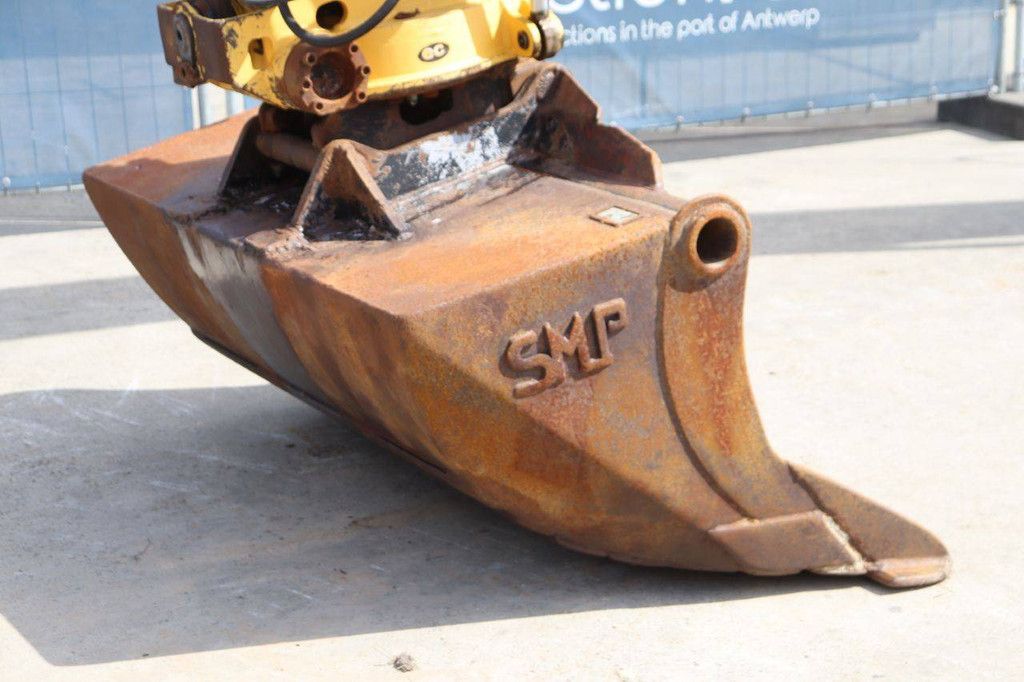 Rupsgraafmachine Caterpillar 318C Diesel 93kW 2005