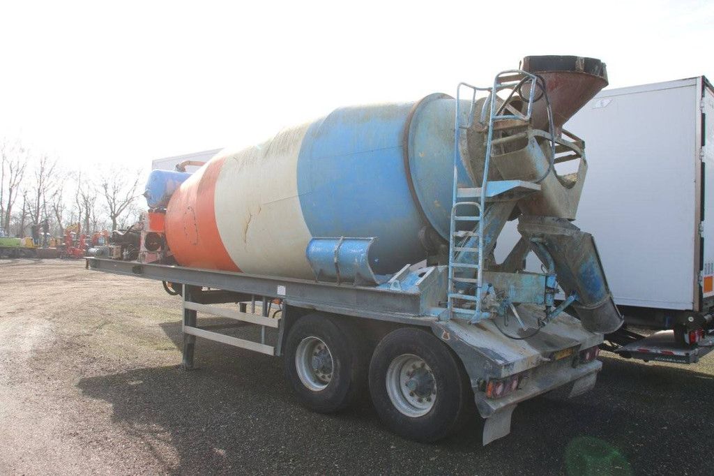 Trailer Deom MI362 with Concrete Mixer RHS T30 2002