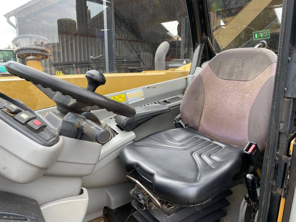 Telehandler Caterpillar TH220B Diesel