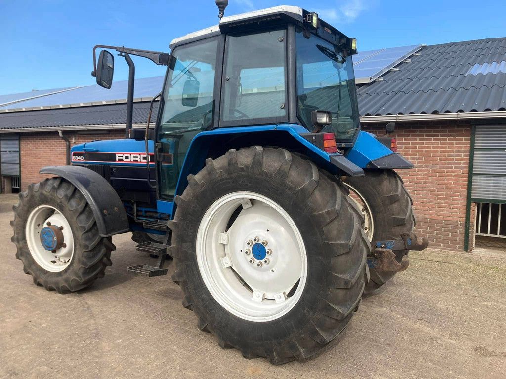 Traktor Ford 8340 Diesel