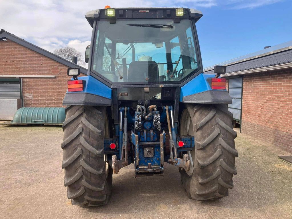 Traktor Ford 8340 Diesel
