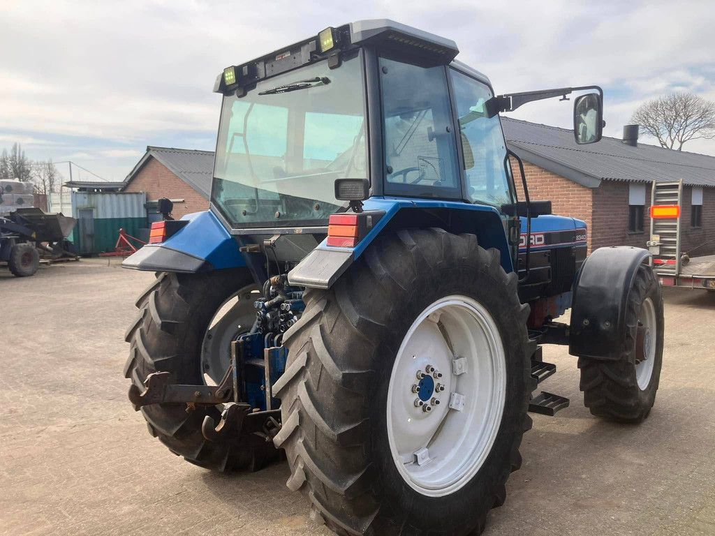 Traktor Ford 8340 Diesel