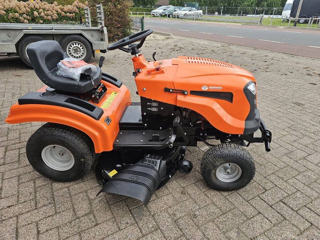 Daewoo DA1066HX Benzin-Aufsitzmäher Neu