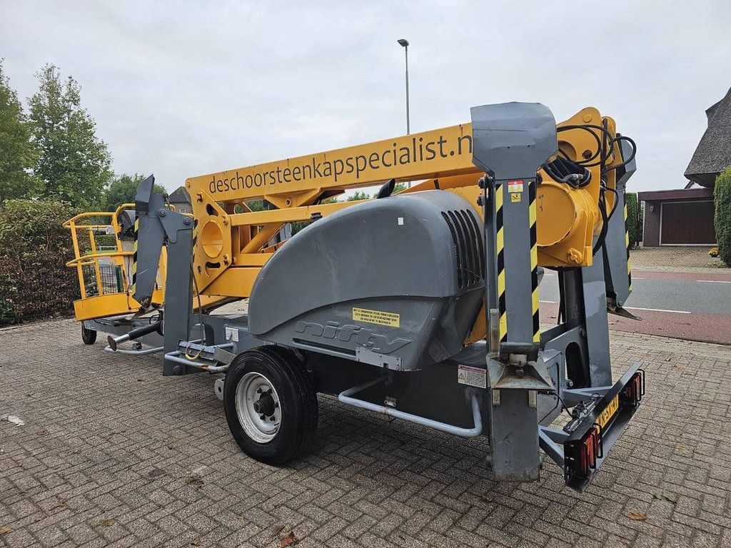Anhänger-Arbeitsbühne Niftylift 210 Diesel 21m 2004