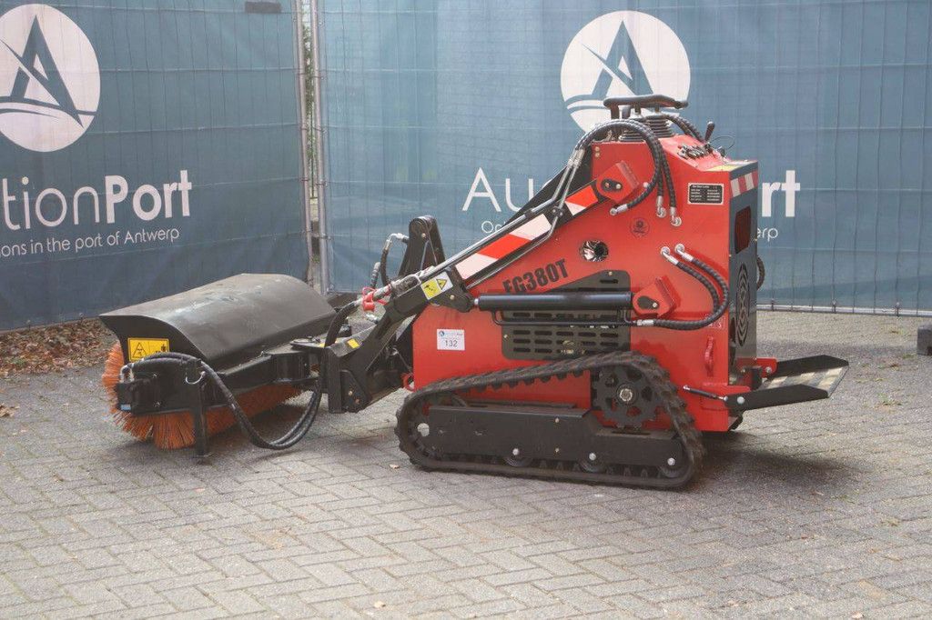 Kompaktlader EGN EG380T Benzin 2024 Neu