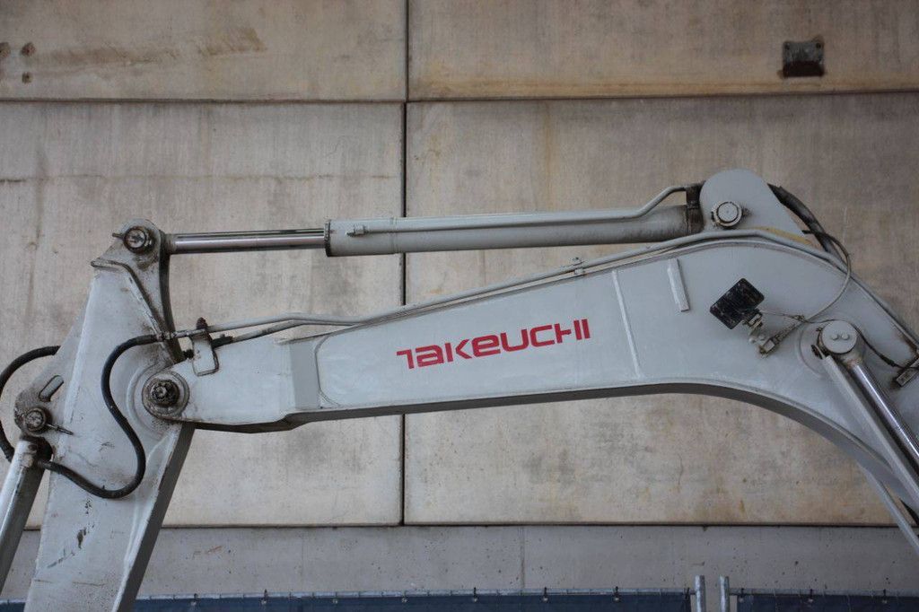 Raupenbagger Takeuchi TB175C Diesel 42,8 kW