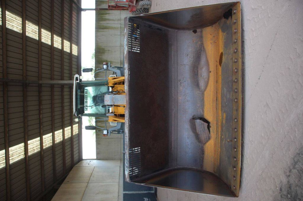 Wheel loader Liebherr L564 Diesel 183kW 2004