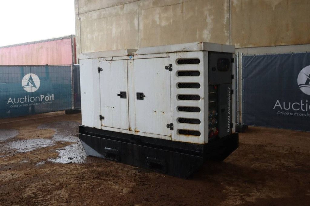 Generator SDMO R90 Diesel 90kVA 2011