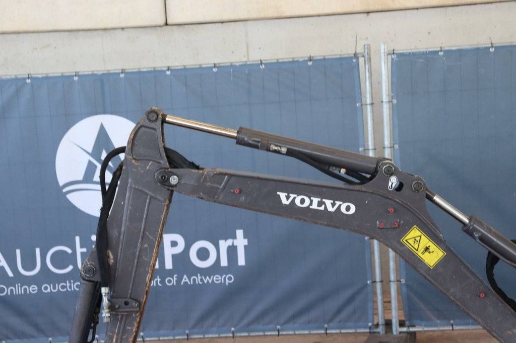 Mini excavator Volvo EC15D Diesel 12kW 2018