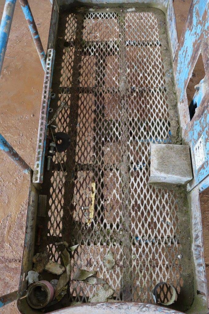 Articulating boom lift Genie Z-45/25 Diesel 15.8m 2006