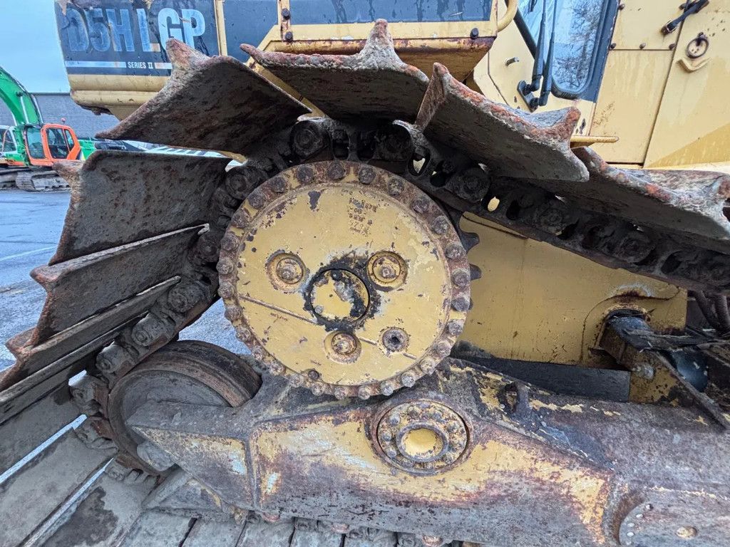 Caterpillar D5H