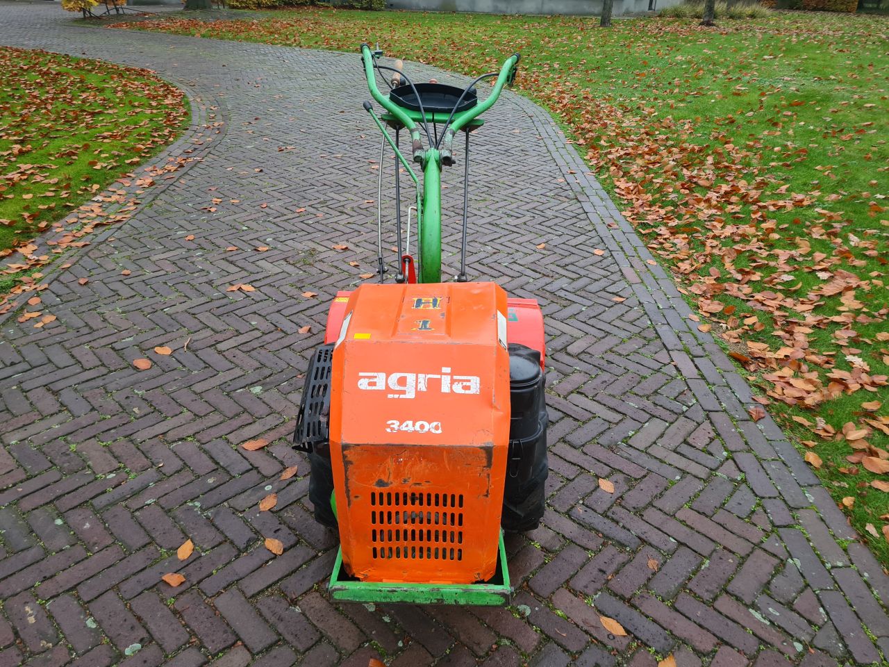 Agria 3400 tuinfrees elektrisch gestart diesel.