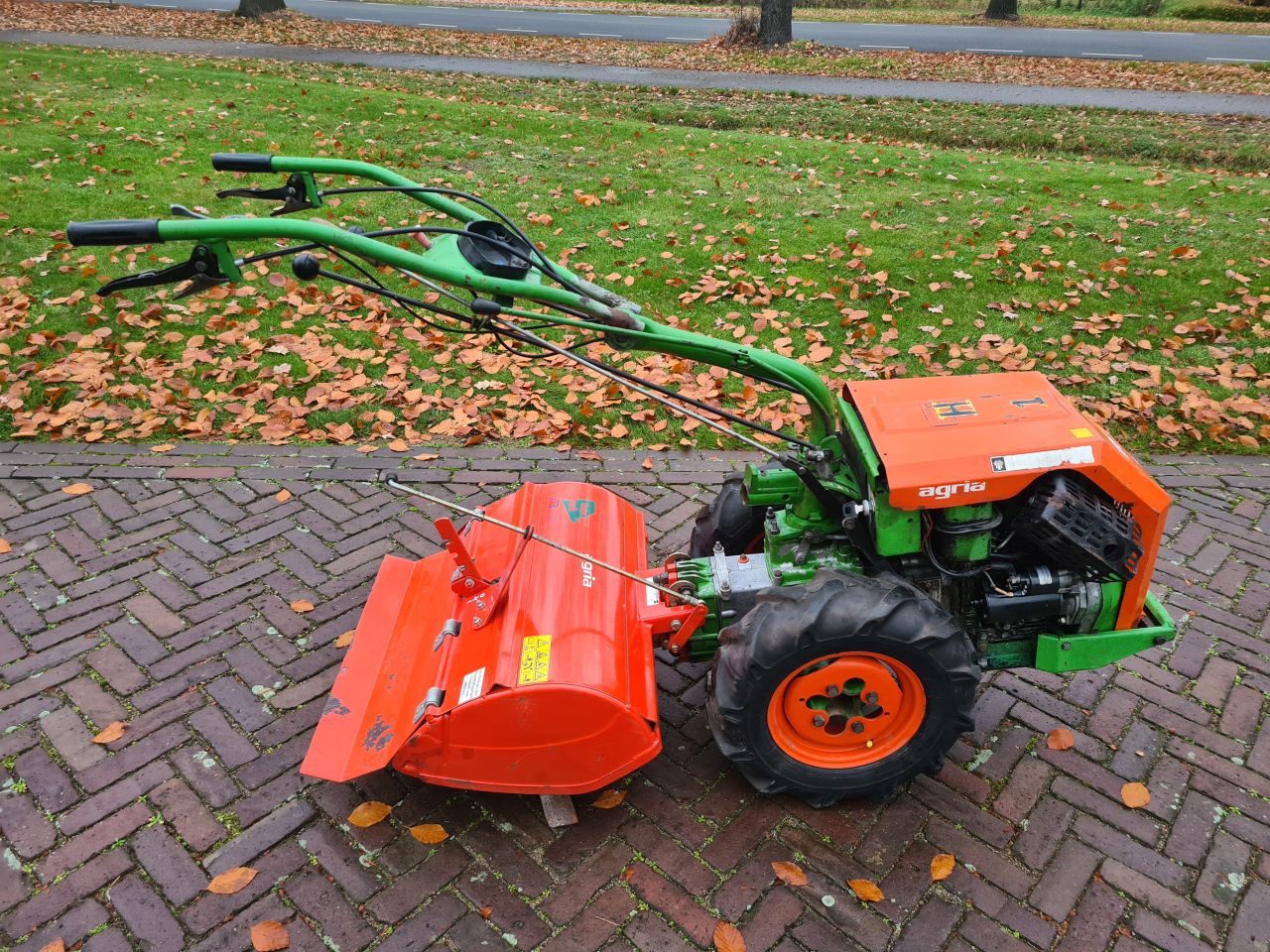 Agria 3400 tuinfrees elektrisch gestart diesel.