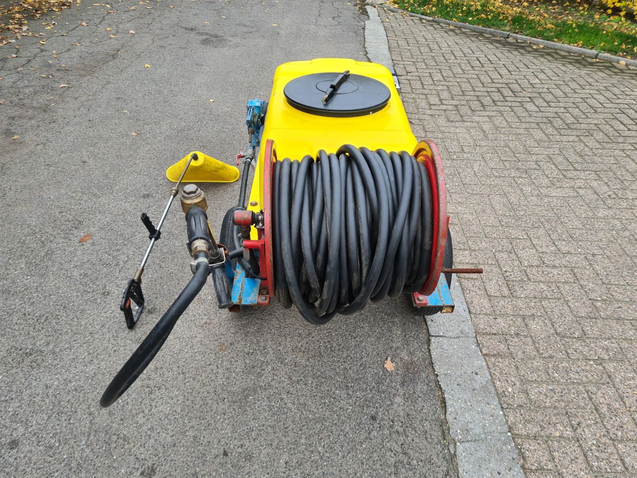 KWH onkruidspuit vergifspuit met honda motor.