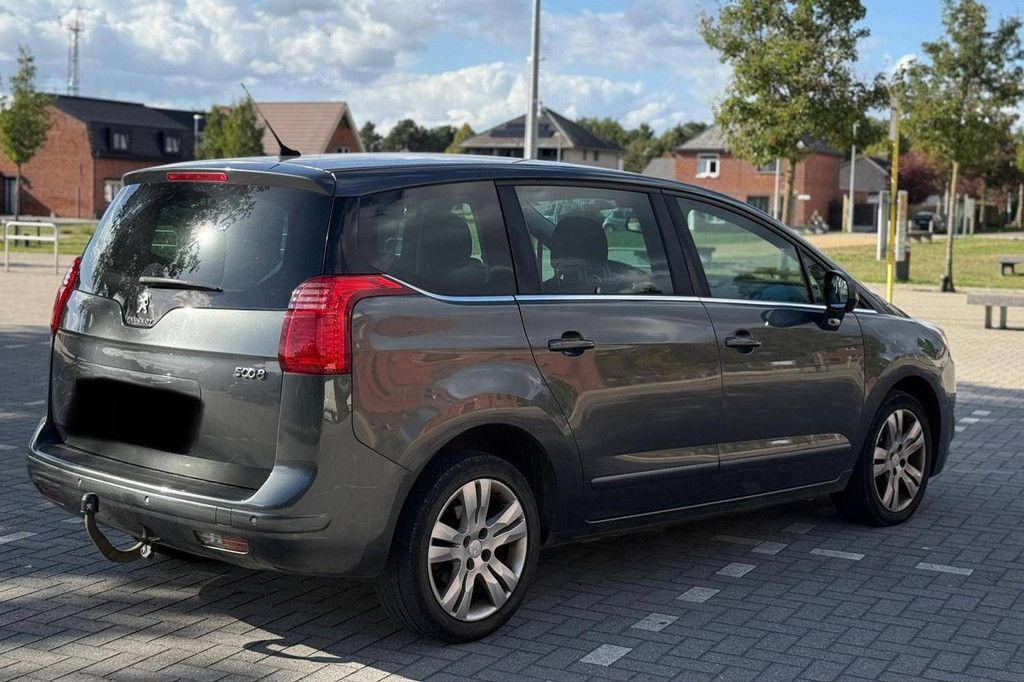 Peugeot 5008 2.0 HDi Diesel 2014 (Margin)