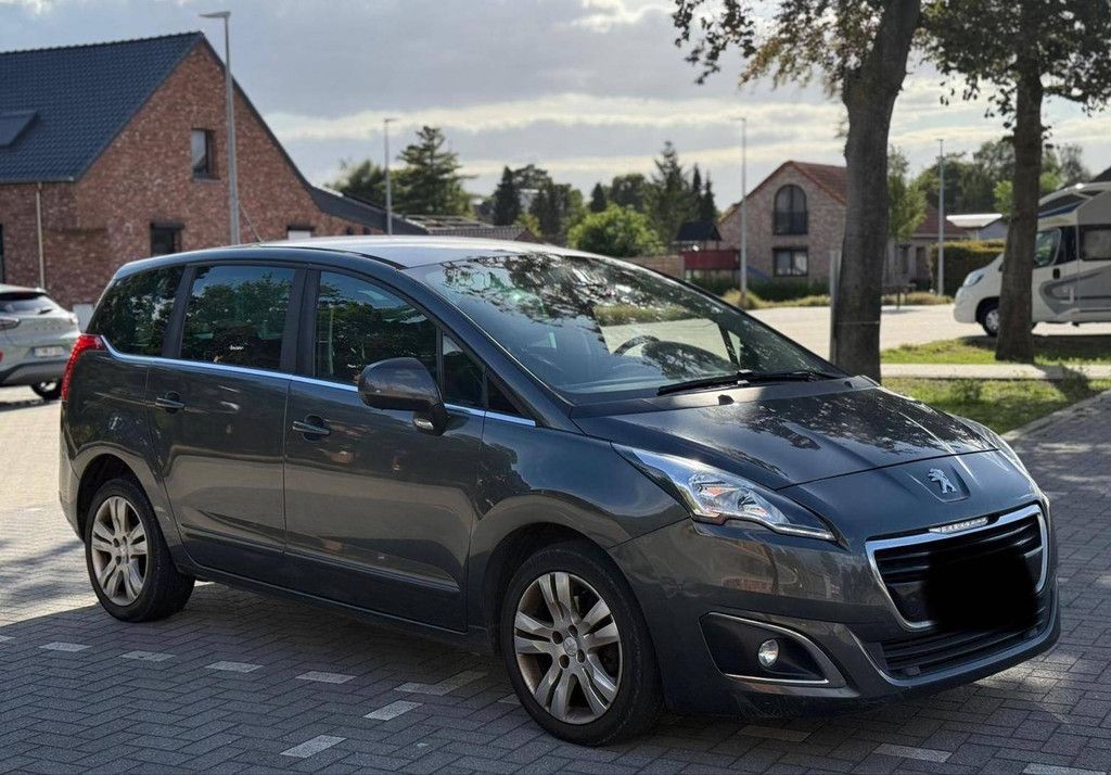 Peugeot 5008 2.0 HDi Diesel 2014 (Margin)