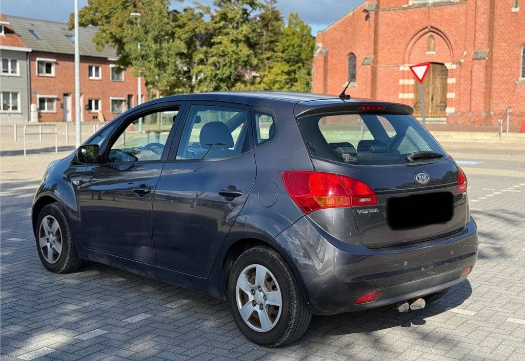KIA Venga 1.4 Petrol 2012 (Margin)