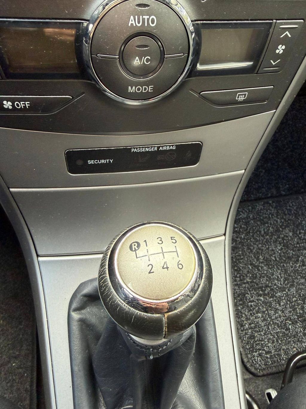 Toyota Corolla 1.4 D Diesel 2011 (Margin)