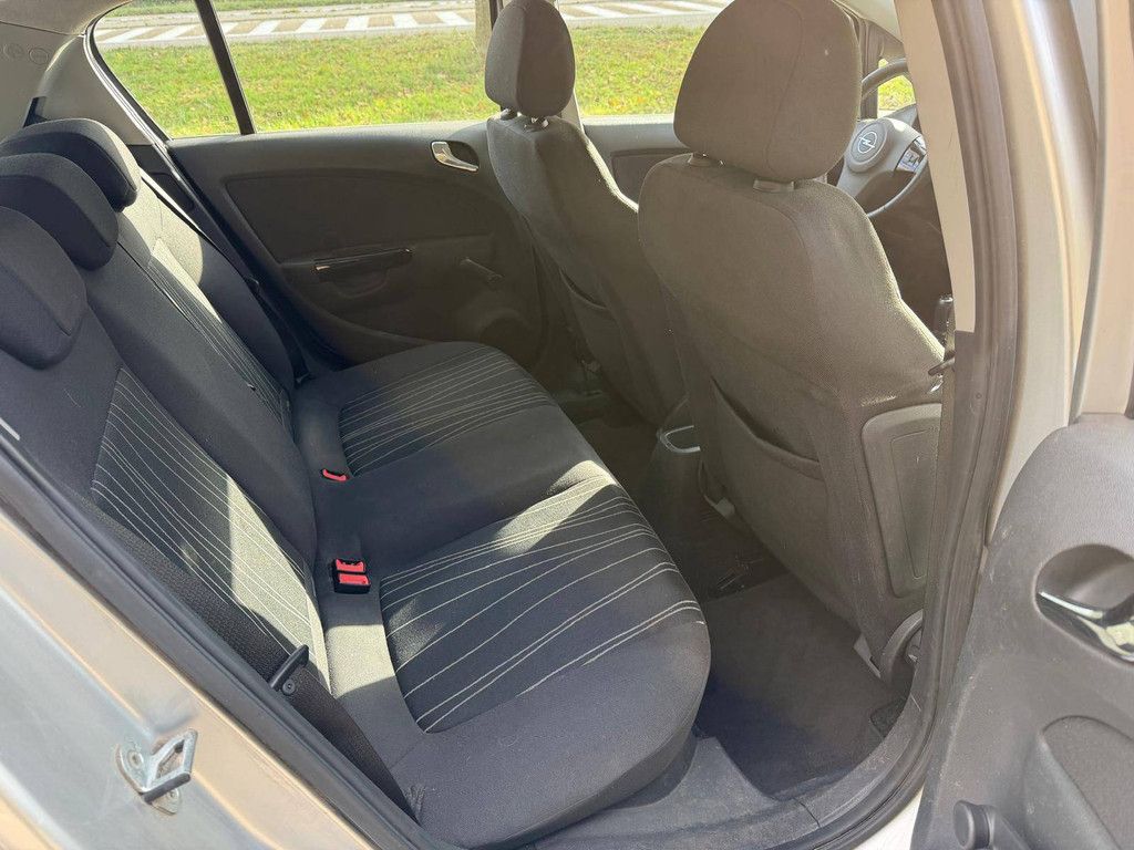 Opel Corsa 1.3 CDTI Diesel 2011 (Margin)