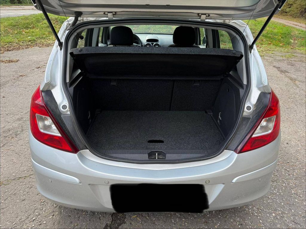 Opel Corsa 1.3 CDTI Diesel 2011 (Margin)