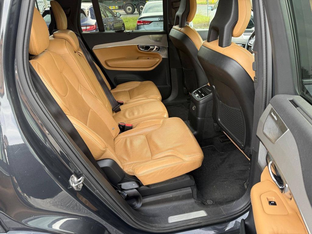 Volvo XC90 T8 Twin Engine Hybrid 2016 (Margin)