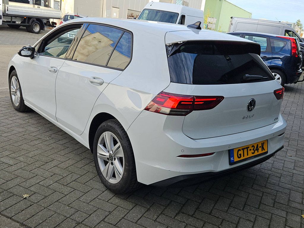 Volkswagen Golf 8 eTSI Benzin 2023