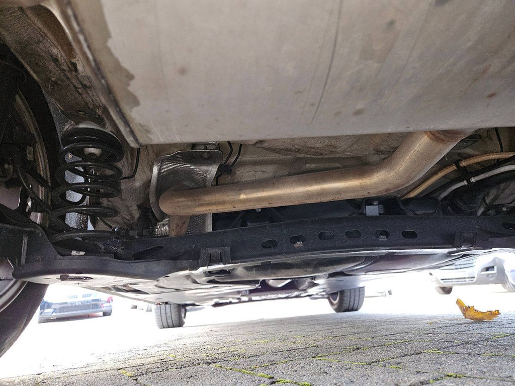 Volkswagen Golf 8 eTSI Benzin 2023