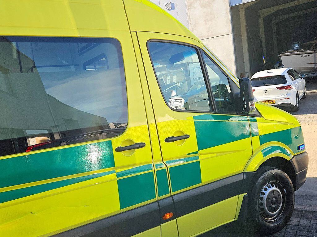 Krankenwagen Volkswagen Crafter 2.0 TDI Diesel 2014 (Margin)