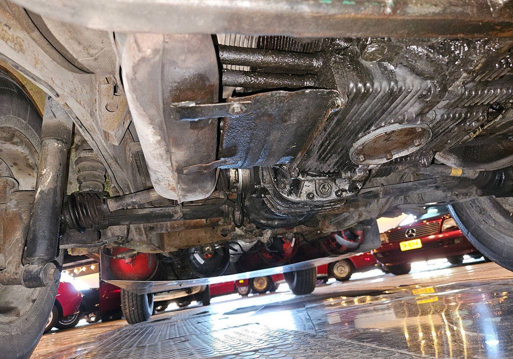 Volkswagen T2 _ 1.6 (Margin)